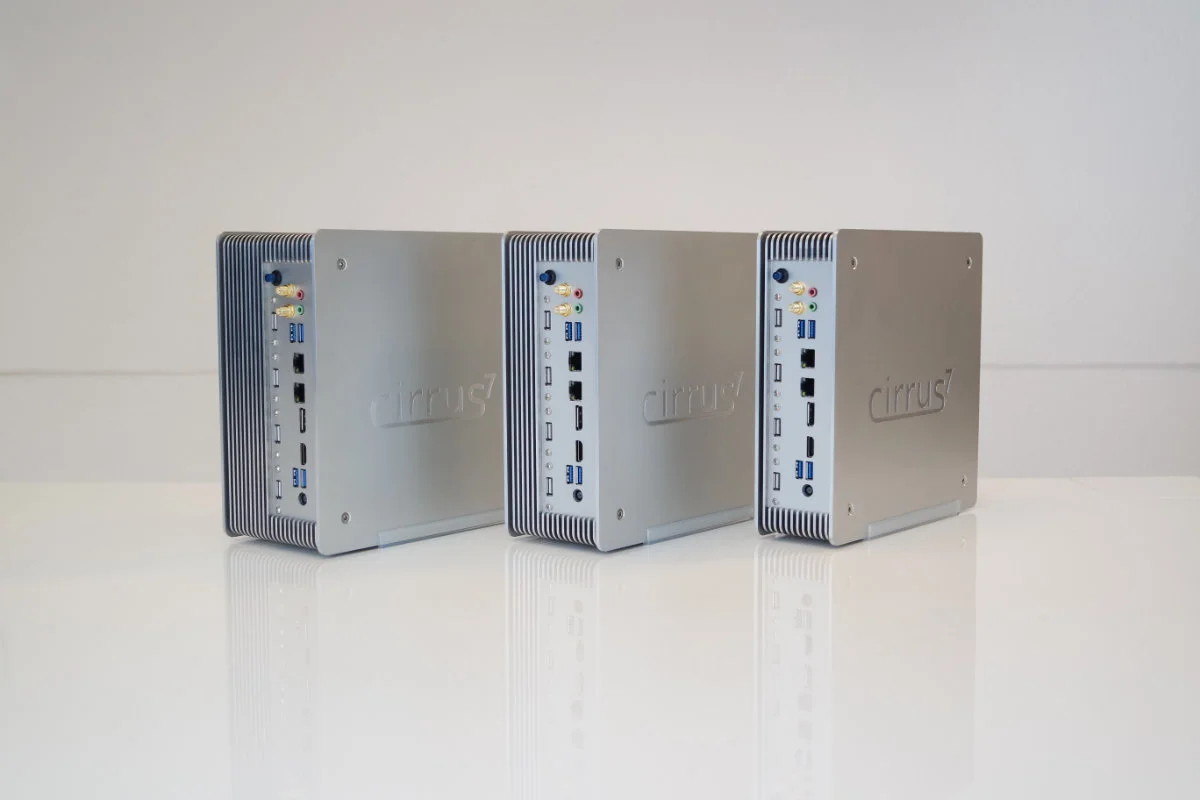 Comparison of Cirrus7 Nimbus cooling solutions: Standard, Extended, and Extreme configurations shown.